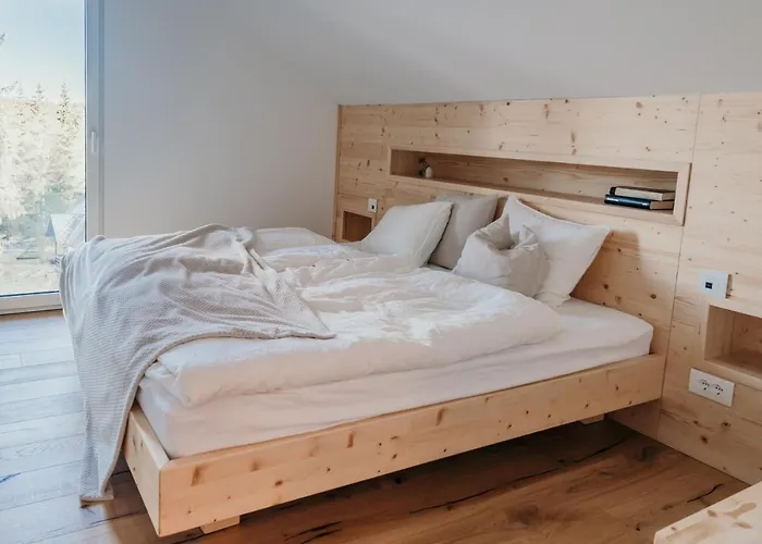 Janina's Dragonfly House *