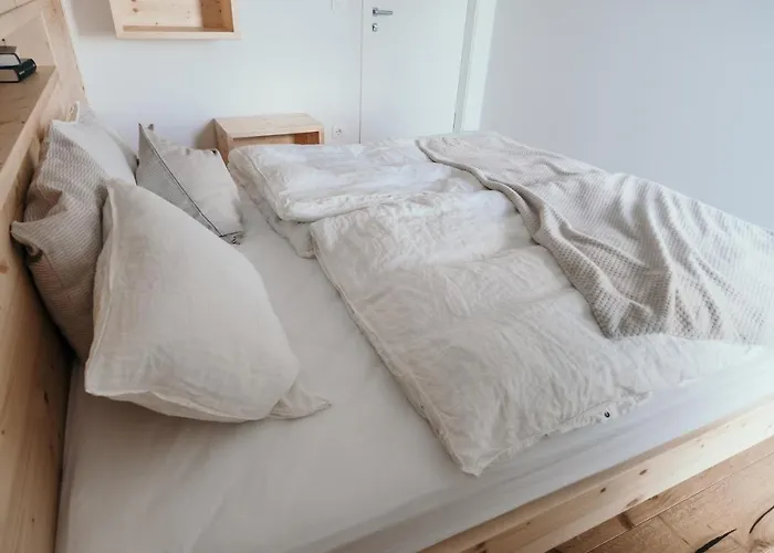 Janina's Dragonfly House بيت للعطل *